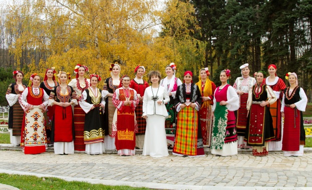 Хор „Космически гласове” е на финал в конкурса „Нека пеят народите” на EBU