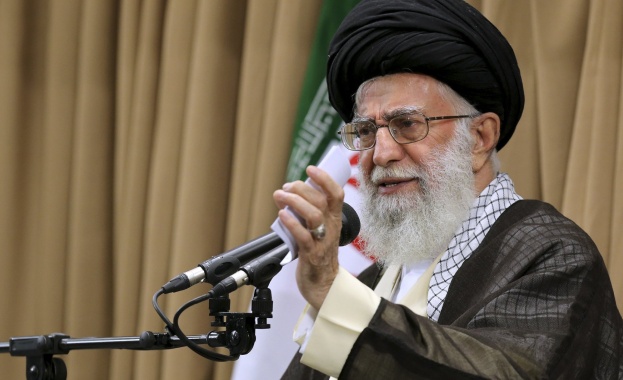 Лидерът на Иран забрани преговорите със САЩ