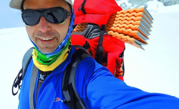 Героят от Манаслу Боян Петров се цели в нови върхове