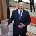 Путин поздрави Лукашенко за преизбирането му на президентския пост