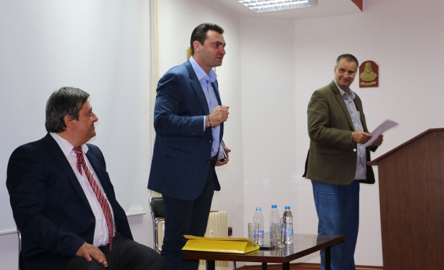 проф. Михаил Мирчев: БСП е патриотична партия и подкрепя каузата на тракийските бежанци