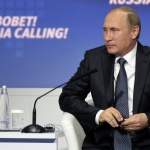 Европа да не ни учи на демокрация, която е в упадък, избухна Путин