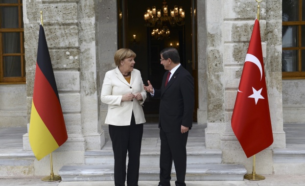 Германия ще съдейства за ускоряване на процеса по издаване на визи за турски граждани
