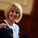 "Изгубиха ми куфарчето и чадърчето, подарени от ГЕРБ за закона на Фидосова"