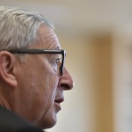 ЕК: Люксембург и Холандия са давали незаконни данъчни облекчения на FIAT и Starbucks