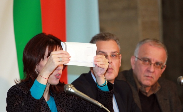 Цв. Томов: С професионални изборни комисии ужасът от „Арена Армеец” няма да се повтори