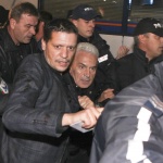 Да разлаеш Волен, за да мируват кучетата