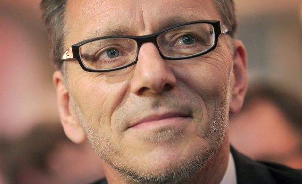 Неконтролираният прилив на мигранти застрашава вътрешната сигурност на ФРГ