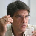 А. Гълъбов: Политическата социализация е изключително затруднена 