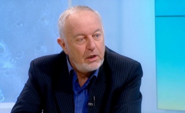 Проф. д-р Божидар Попов: Няма вредни храни, а вредни количества