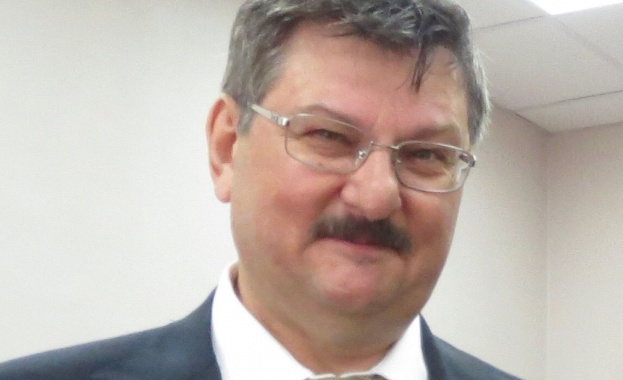 Д. Косарев: Милен и Георги Велчеви са ключовите хора в принудителното придобиване на "Виваком"