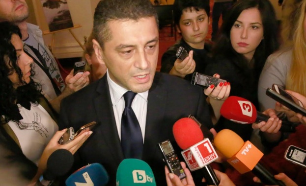 Янков: Няма аргументи във версите за срещата Гергов-Дончев-Цацаров