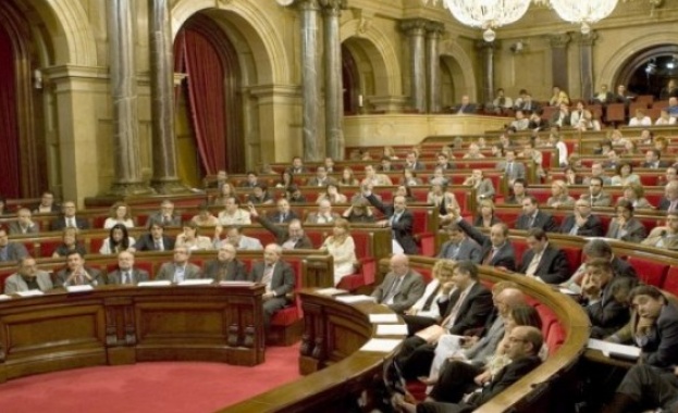 Каталунският парламент гласува за отделяне от Испания