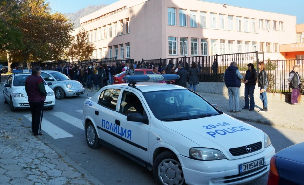 Постоянен арест за убиеца на 15-годишната Симона от Сливен