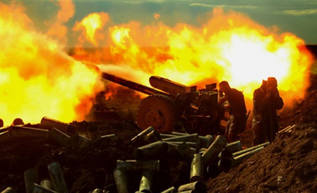 Украйна се готви за война: Как британските медии се опитват отново да разпалят Донбас