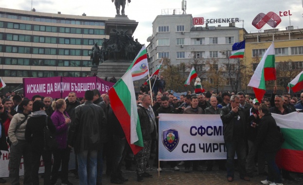 Полицаите отново на протест 