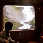 Железопътният туризъм се завръща с пълна пара