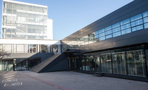 НБУ: Медийните публикации за набези на територията на университета не отговарят на истината