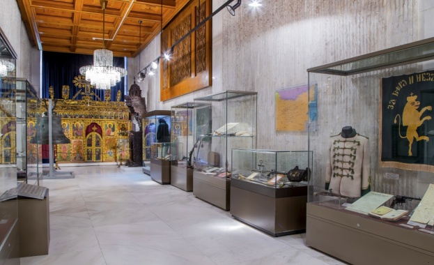 24 ноември - Ден на отворените врати в НИМ