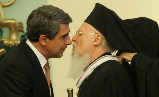 Министър Митов обяснява за ордена на Вартоломей