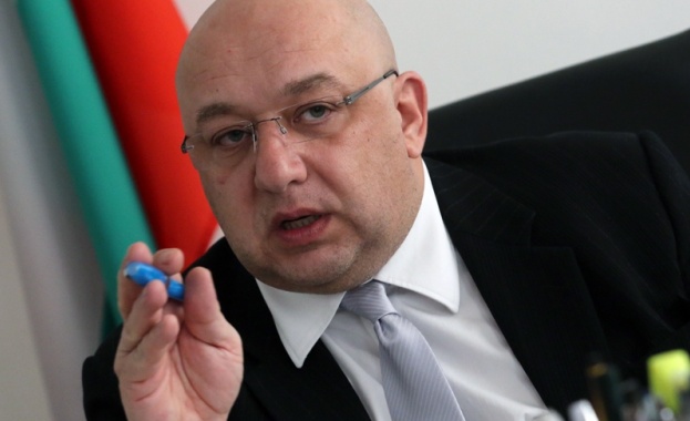 Кралев: През 2016 г. ще има повече средства и нова система за финансиране на спортистите с увреждания