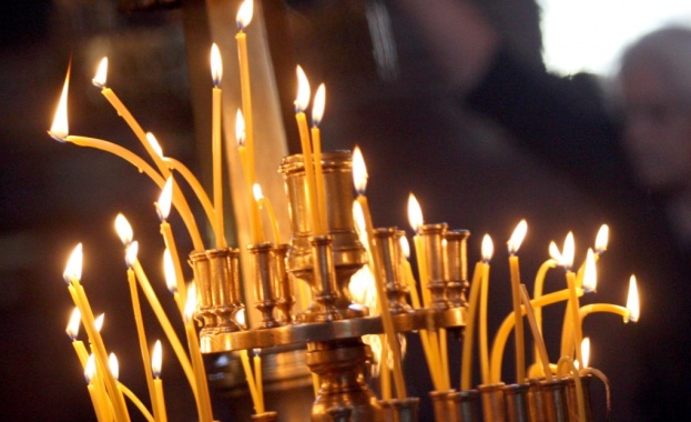 Отбелязваме Въведение Богородично – Ден на християнското семейство