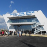 Всички бургаски пристанища затворени заради вятъра