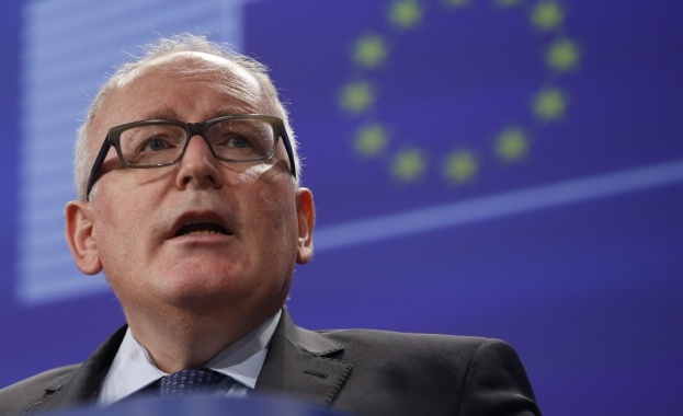 EК одобри отпускането на 3 млрд. евро на Турция за бежанците