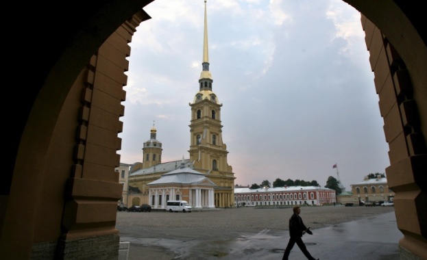 Отварянето на гробницата на Александър III започна във вторник в Петербург