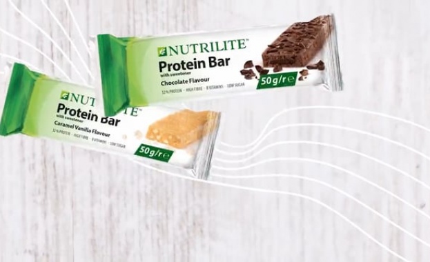 Поразително вкусните и пълни с енергия протеинови десерти Nutrilite от Amway са вече в България