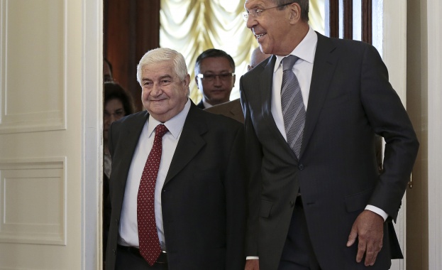 С. Лавров: Русия прекратява безвизовия режим за граждани на Турция от 1 януари