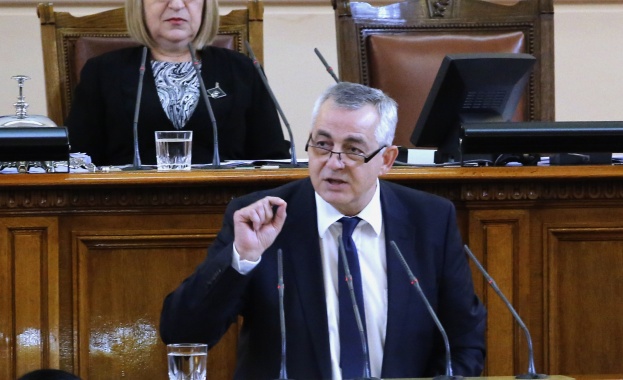 БСП настоява за завишаване на средствата в извънболничната помощ