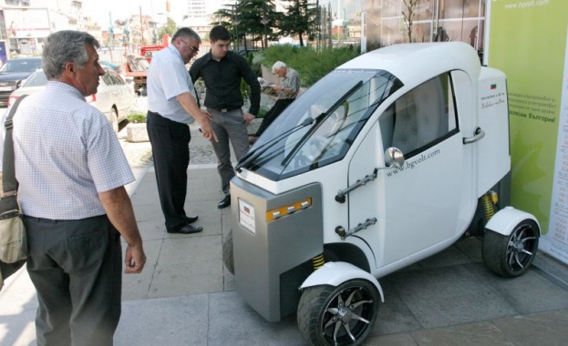Купуват държавни електромобили за 1 млн. лв.