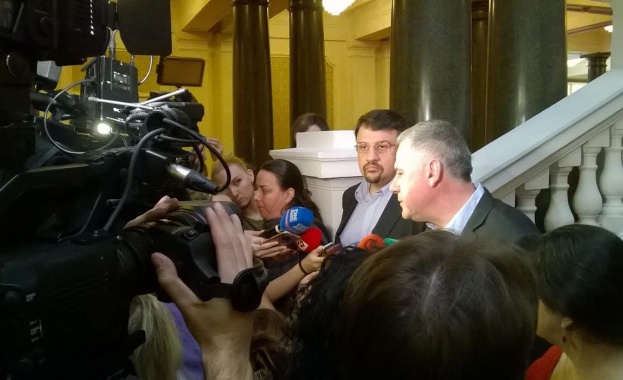 Изпълнителният съвет на ДБГ ще направи оценка на едногодишното участие в управлението