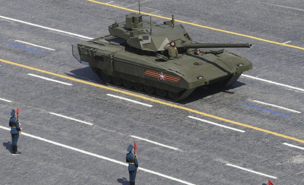 Ще сложи ли Т-90МС кръст на програмата „Армата” (видео)