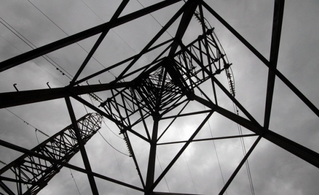 Министерството на енергетиката на РФ: Електроснабдяването в Крим се осъществява в пълен обем