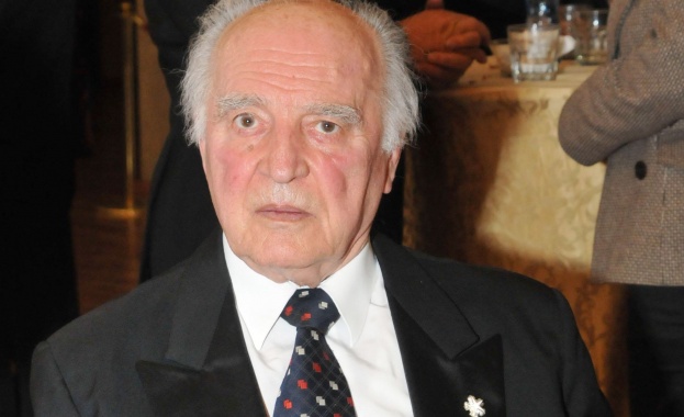 Министър-председателят (1990-1991) Д. Попов ще бъде погребан в сряда