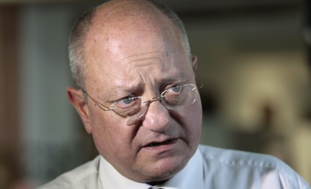 Т. Танев: Ако РБ свали доверието от мен, премиерът ще реши дали оставам министър