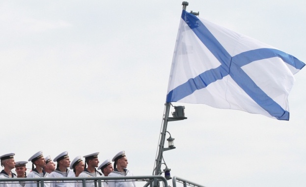 В състава на Черноморския флот на РФ влязоха два нови кораба, снабдени с крилати ракети „Калибър”