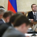 Руският премиер пристигна в Китай