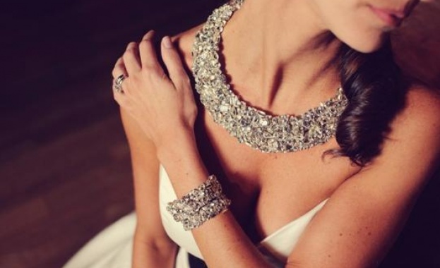 Увеличава се търсенето на бижута от благородни метали. 2016-а е година на среброто 