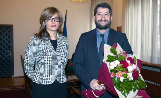 Екатерина Захариева и Христо Иванов си обещаха да работят заедно и занапред
