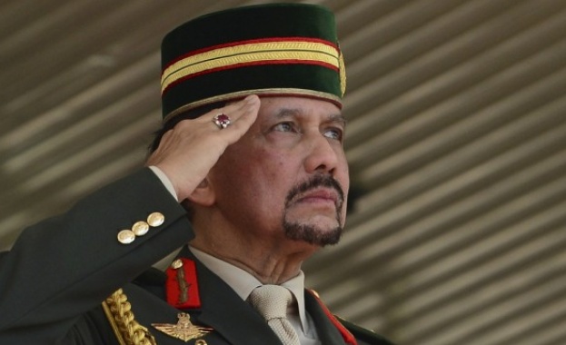 Забраниха празнуването на Коледа в Бруней  