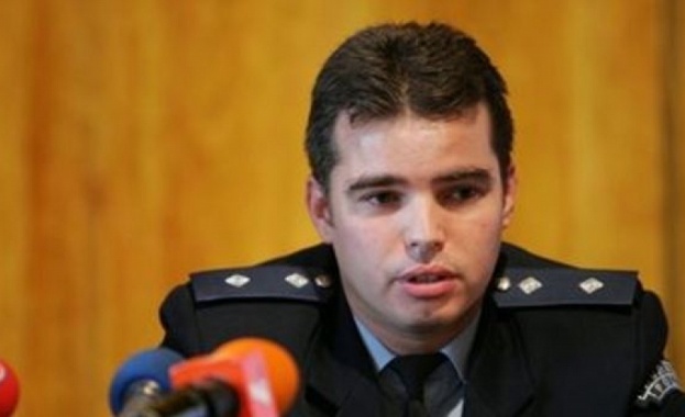 "Не канете непознати у вас, докато ви няма"