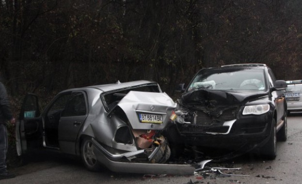 Тежка катастрофа на околовръстното в Пловдив  