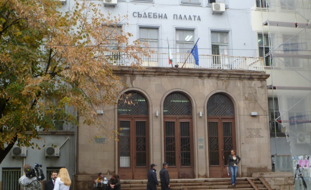 Прокуратурата в Пазарджик образува досъдебно производство срещу македонски гражданин за трафик на хора