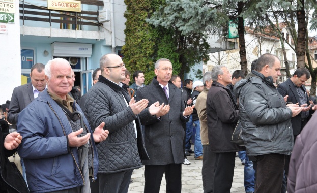 Б. Ноев: Пълзящата ислямизация трябва да бъде спряна