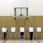 Данните на 191 американски милиона избиратели изтекоха в интернет