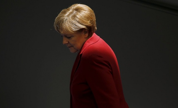 Boulevard Voltaire: Меркел се опитва да унищожи родината си и цяла Европа