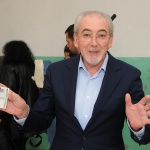 Л. Местан: 2016 – измамна стабилност, която крие риск от политическа криза